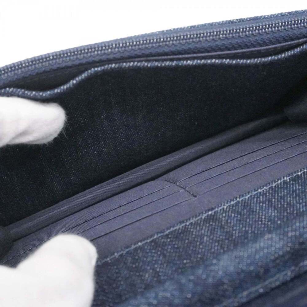 CHANEL Blue Wallet - Picture 6 of 8